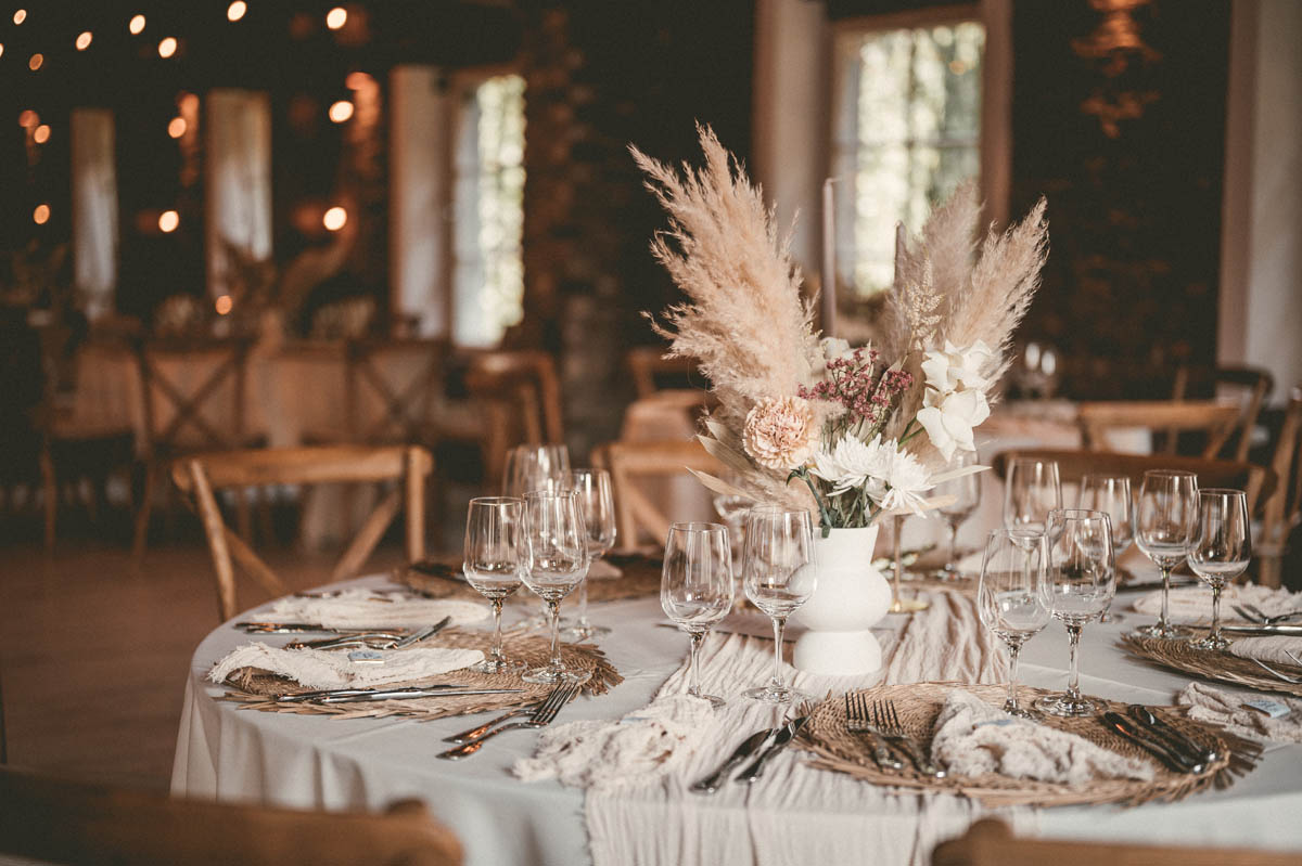 Tischdeko bei einer Hochzeitsfeier